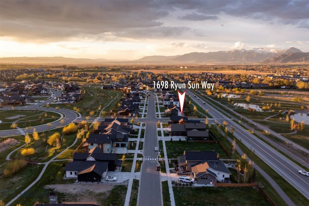 1698 Ryun Sun Way, Bozeman MT 59718