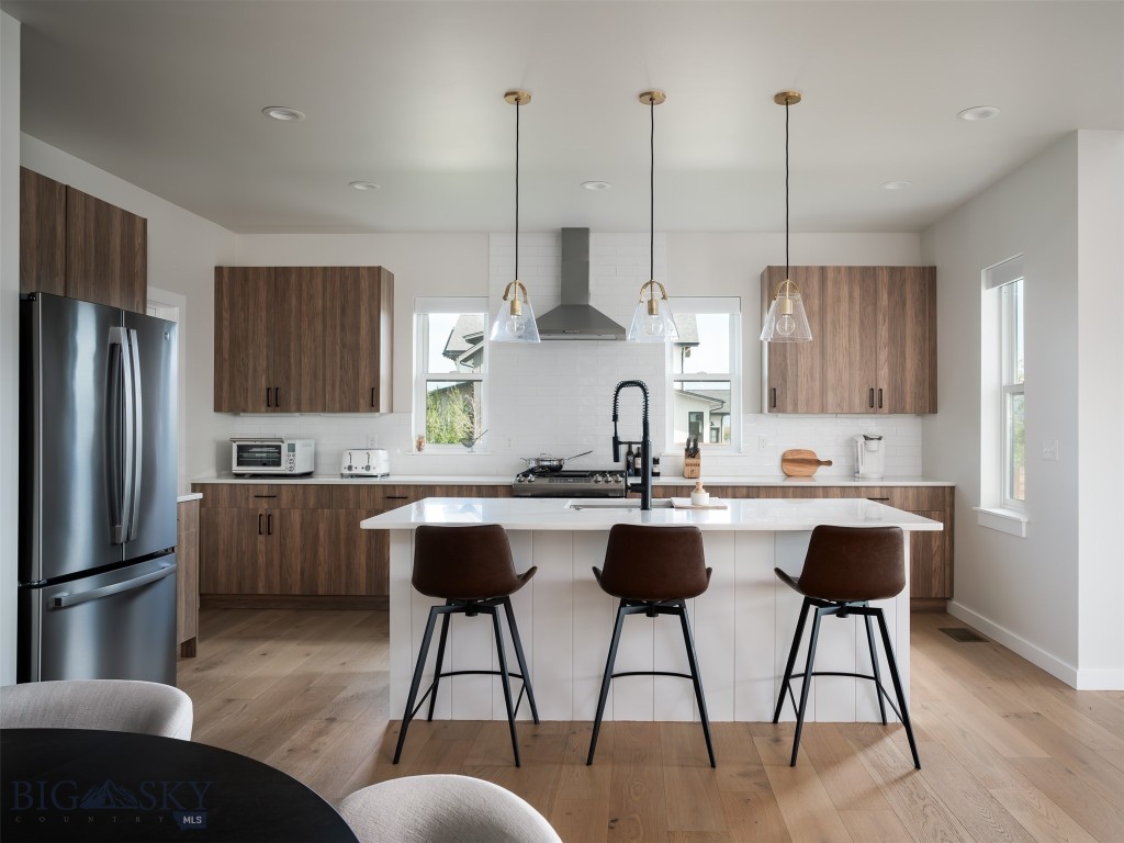 1698 Ryun Sun Way, Bozeman MT 59718