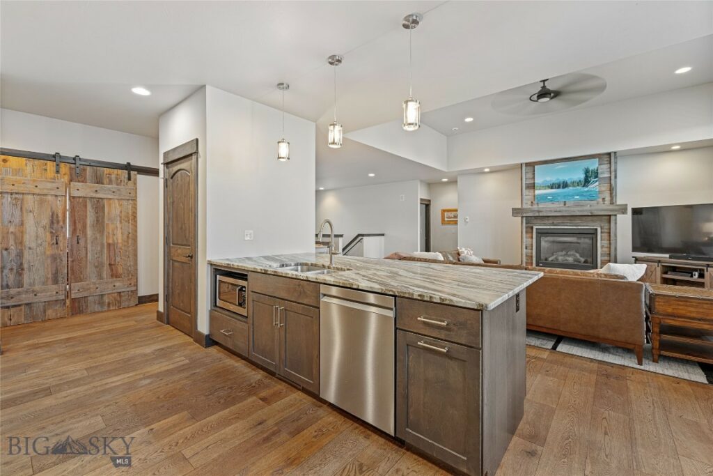 17 Blazer Trail, Bozeman MT 59718