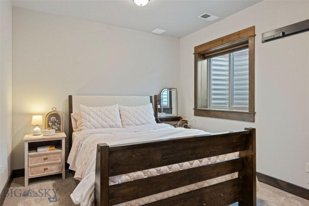 17 Blazer Trail, Bozeman MT 59718