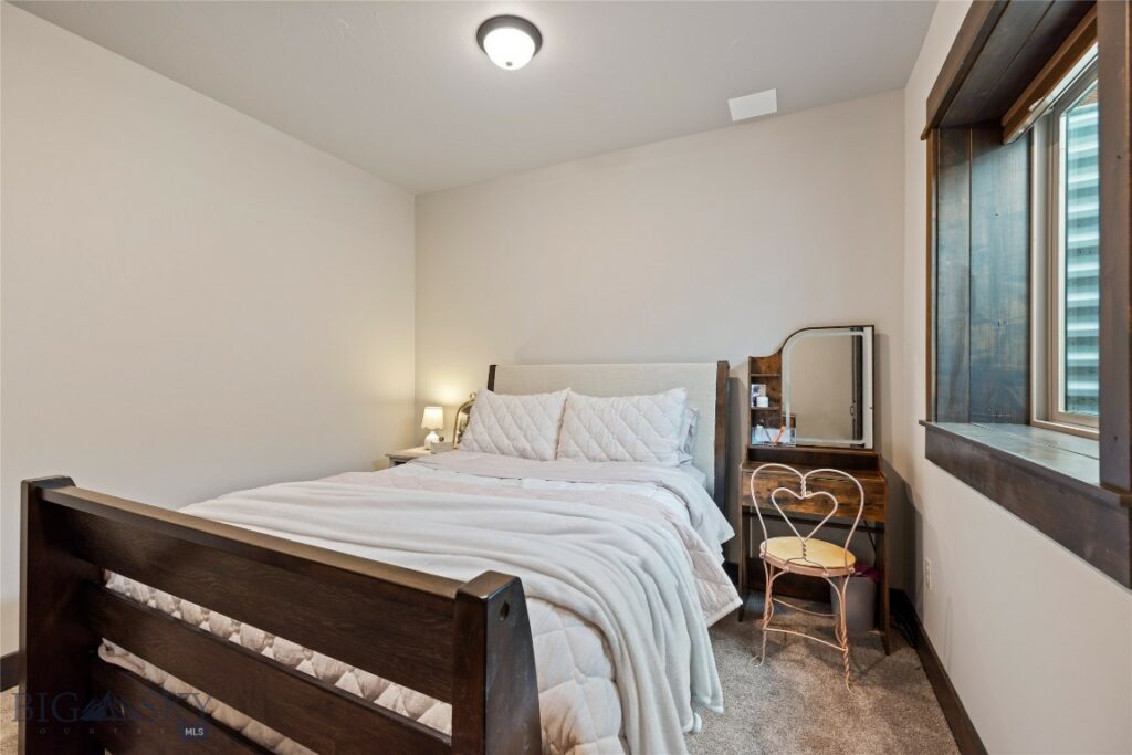 17 Blazer Trail, Bozeman MT 59718