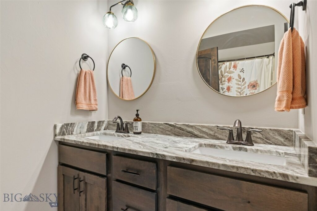 17 Blazer Trail, Bozeman MT 59718