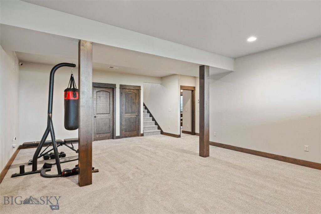 17 Blazer Trail, Bozeman MT 59718