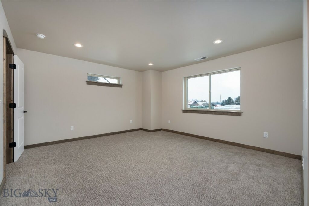 17 Canvasback Avenue, Bozeman MT 59718