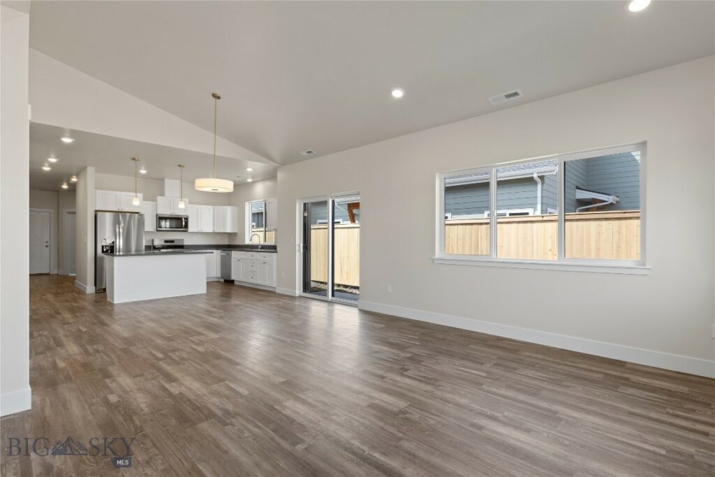 17 N Reliance Ave, Bozeman MT 59718