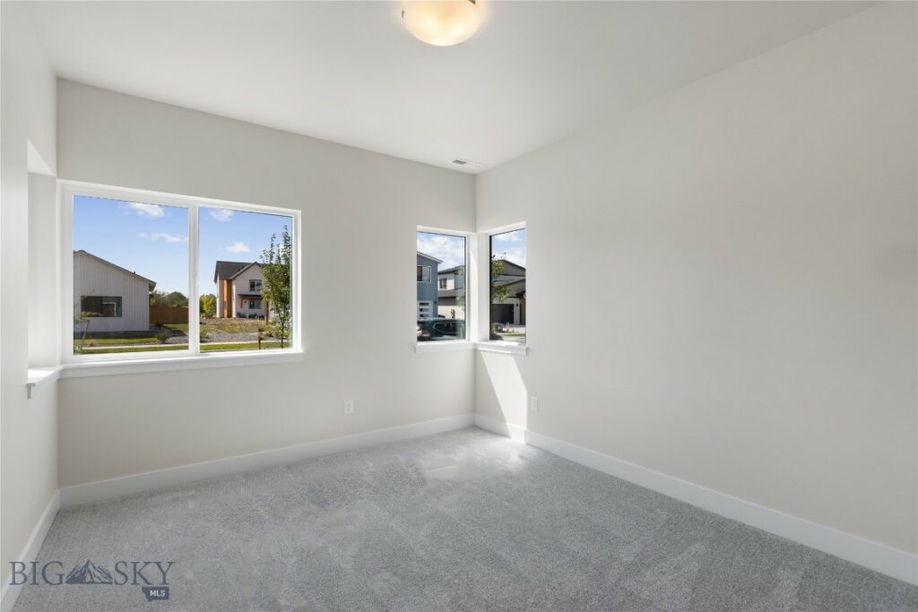 17 N Reliance Ave, Bozeman MT 59718