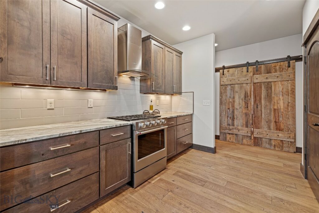 17 Blazer Trail, Bozeman MT 59718