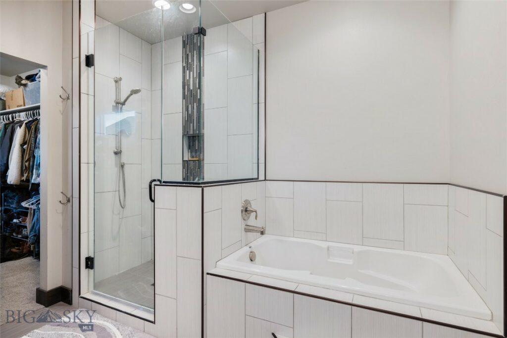 17 Blazer Trail, Bozeman MT 59718