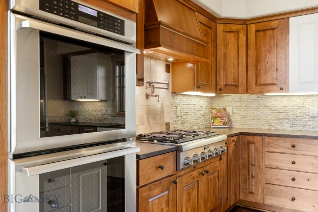 171 Brave Heart Loop, Bozeman MT 59718
