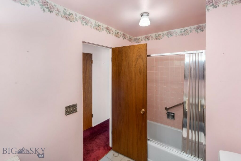 1721 S Willson Avenue, Bozeman MT 59715