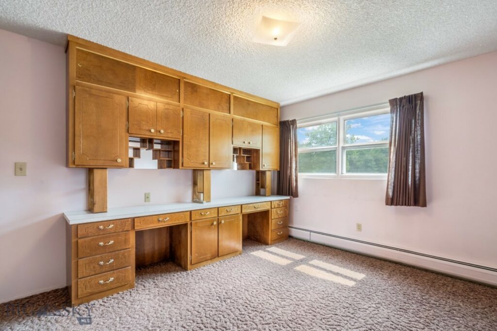 1721 S Willson Avenue, Bozeman MT 59715