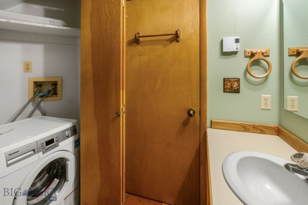 1725 W Koch Street, Bozeman MT 59715