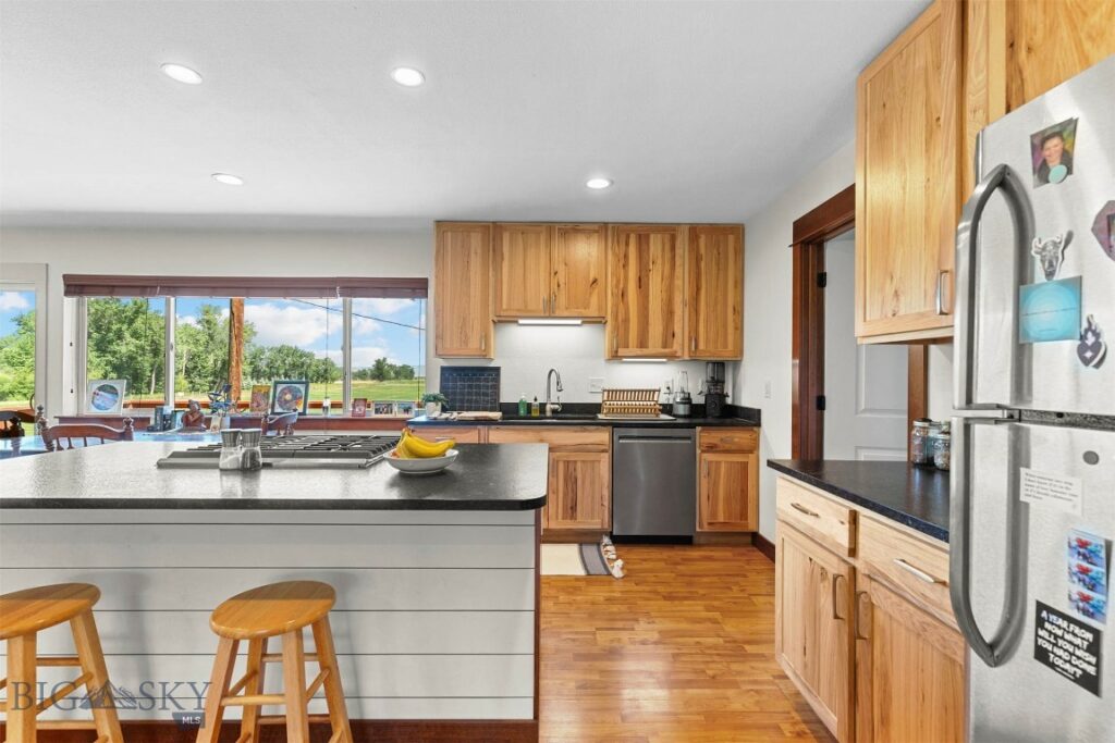 1733 W Cameron Bridge Road, Bozeman MT 59718