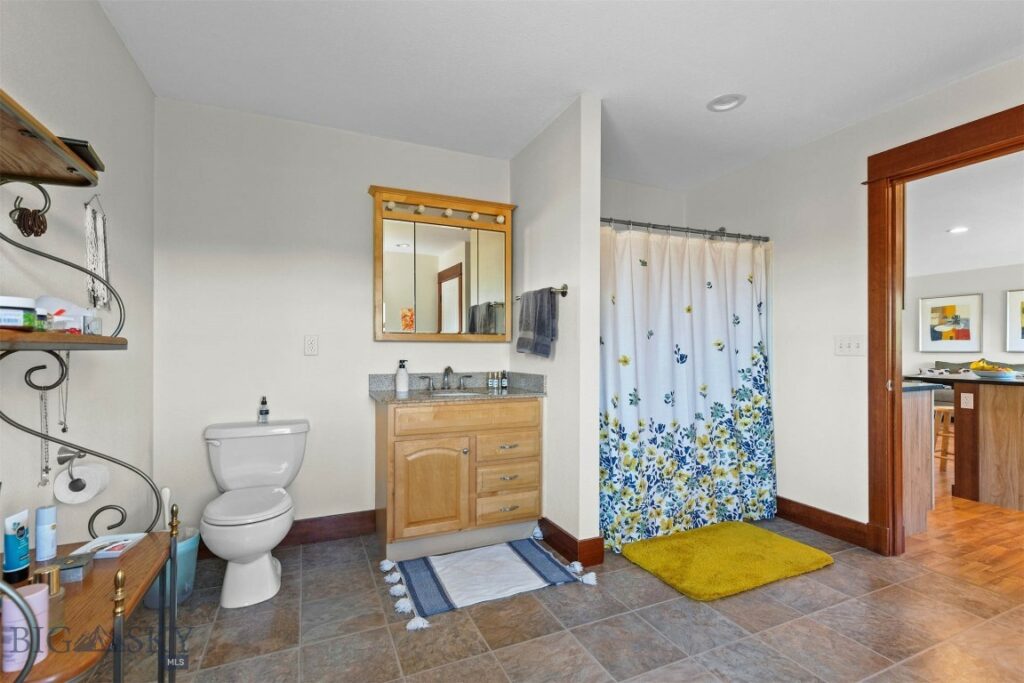 1733 W Cameron Bridge Road, Bozeman MT 59718