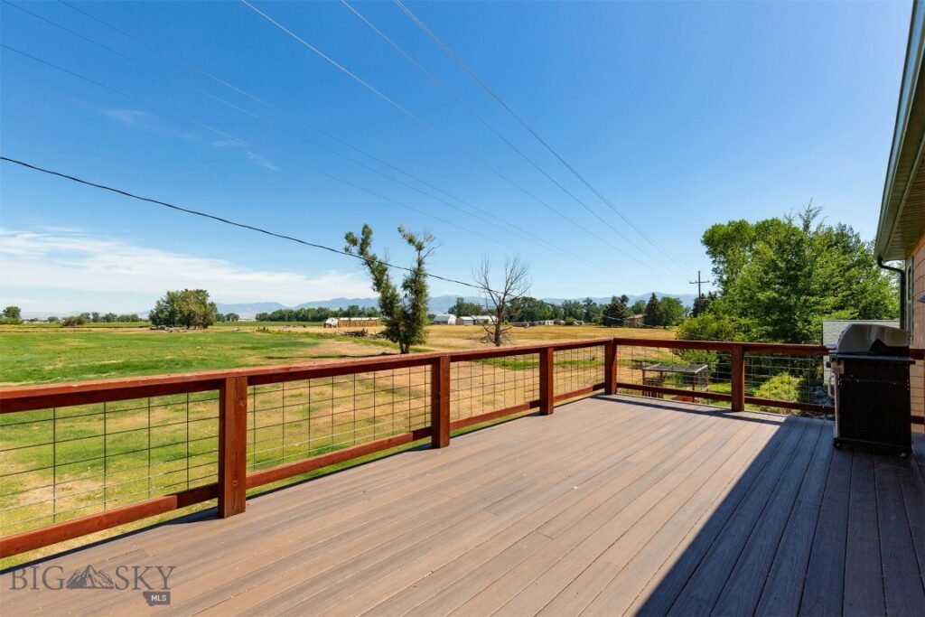 1733 W Cameron Bridge Road, Bozeman MT 59718