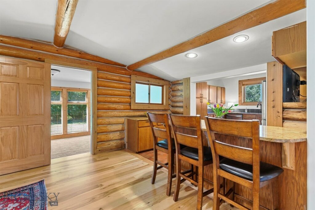 1733 W Cameron Bridge Road, Bozeman MT 59718