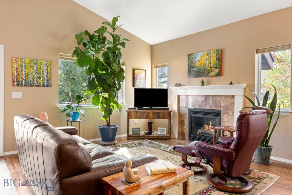 178 Valley Fire Lane, Bozeman MT 59718