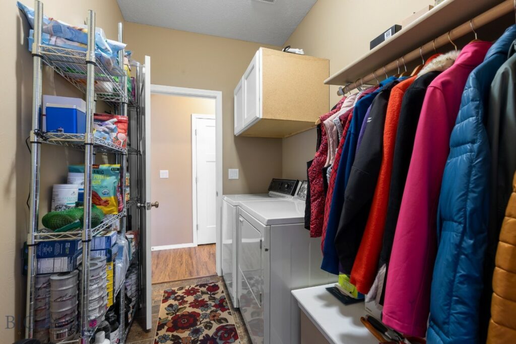 178 Valley Fire Lane, Bozeman MT 59718