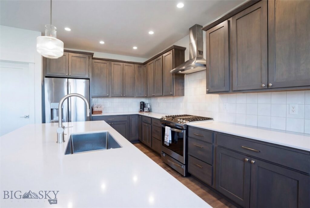 18 Arrow Peak Court, Bozeman MT 59718