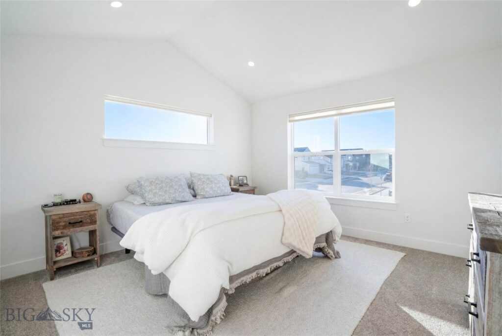 18 Arrow Peak Court, Bozeman MT 59718