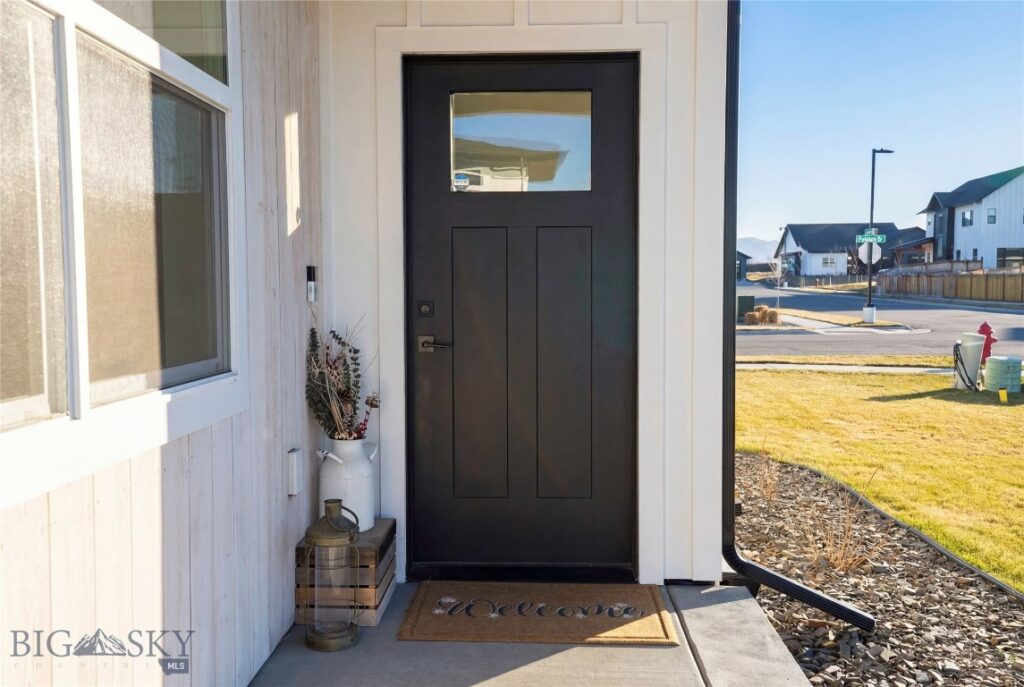 18 Arrow Peak Court, Bozeman MT 59718