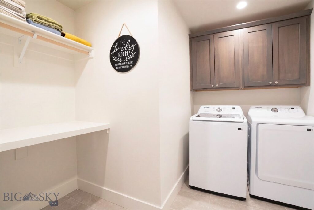 18 Arrow Peak Court, Bozeman MT 59718