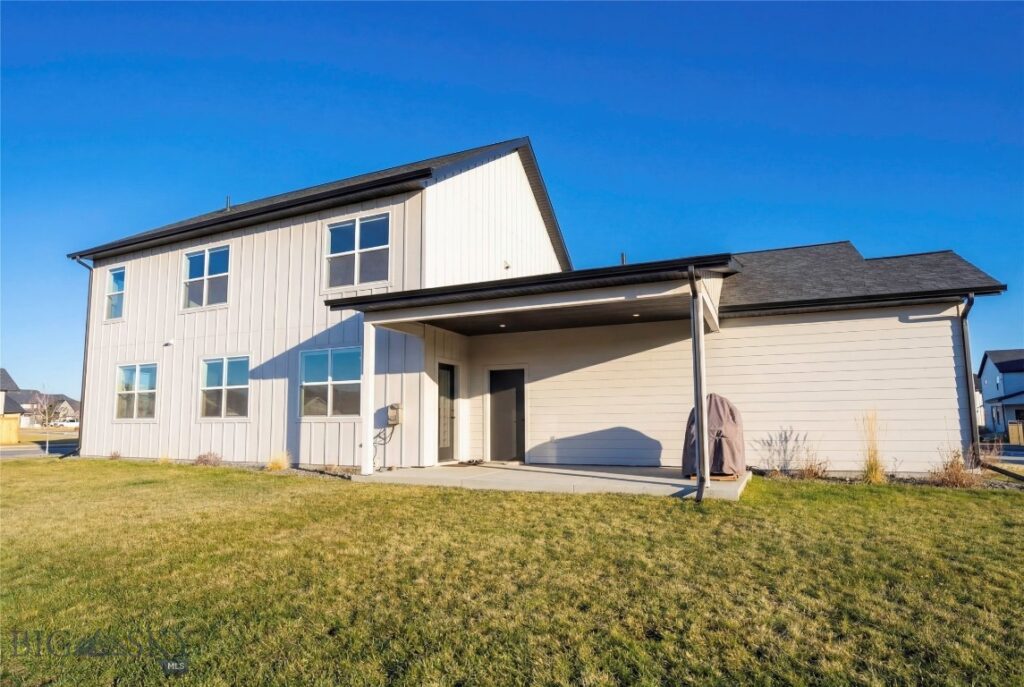 18 Arrow Peak Court, Bozeman MT 59718
