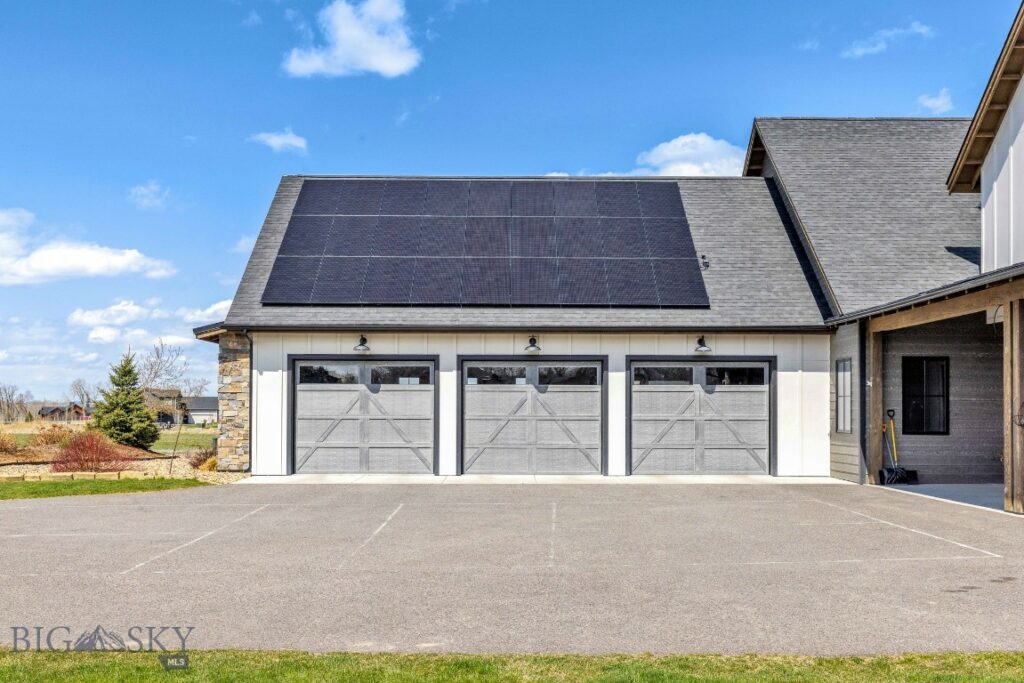 18 Moon Shadow Drive, Bozeman MT 59715