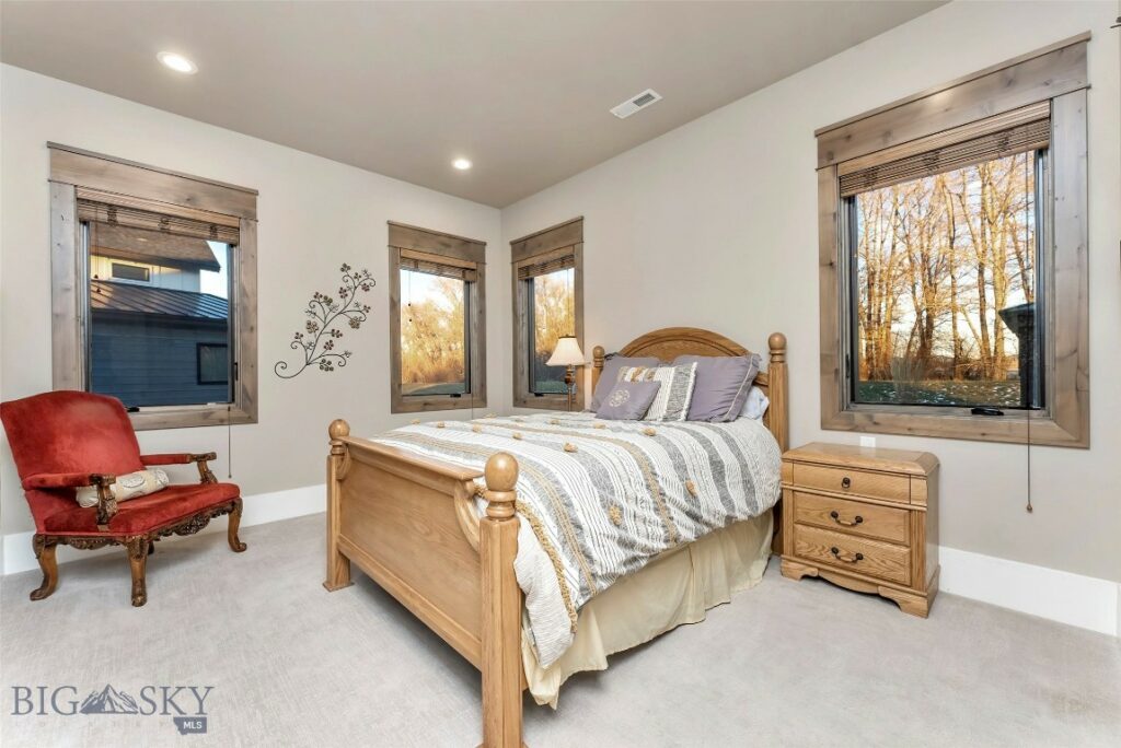 18 Moon Shadow Drive, Bozeman MT 59715