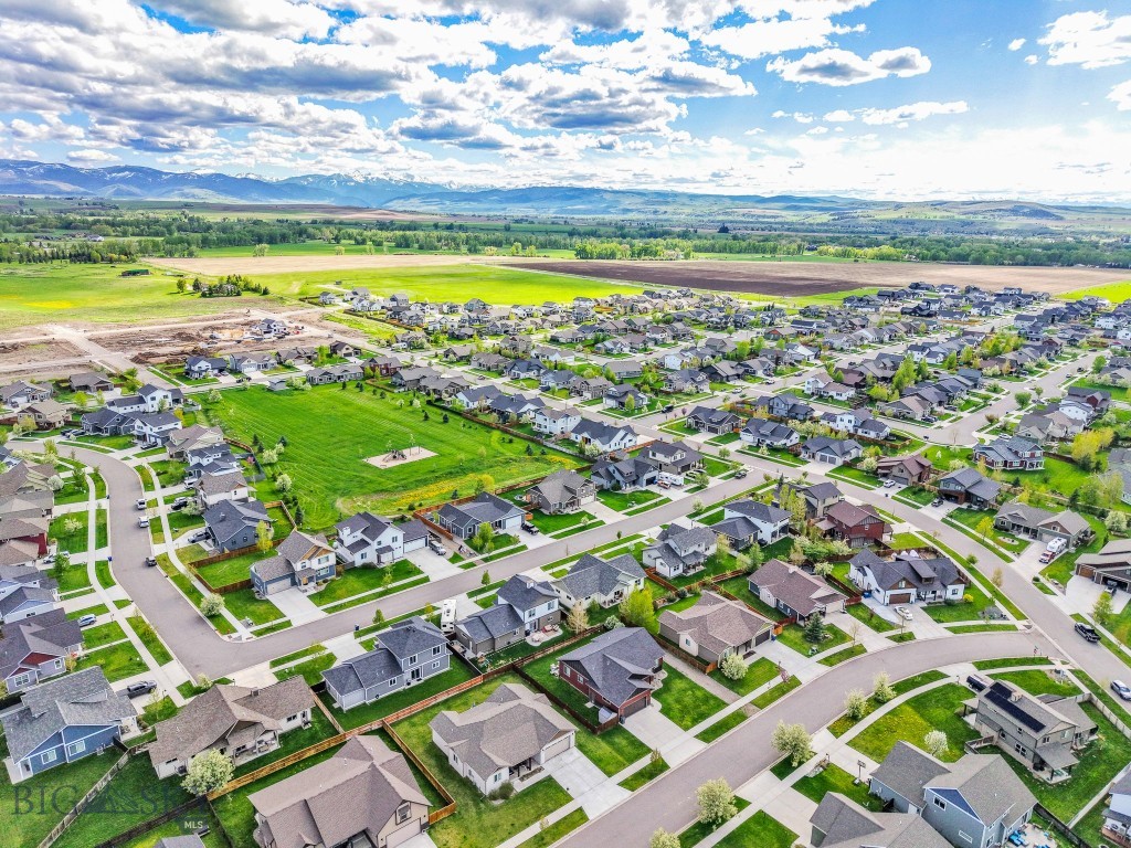 182 Snowy Owl Trail, Bozeman MT 59718