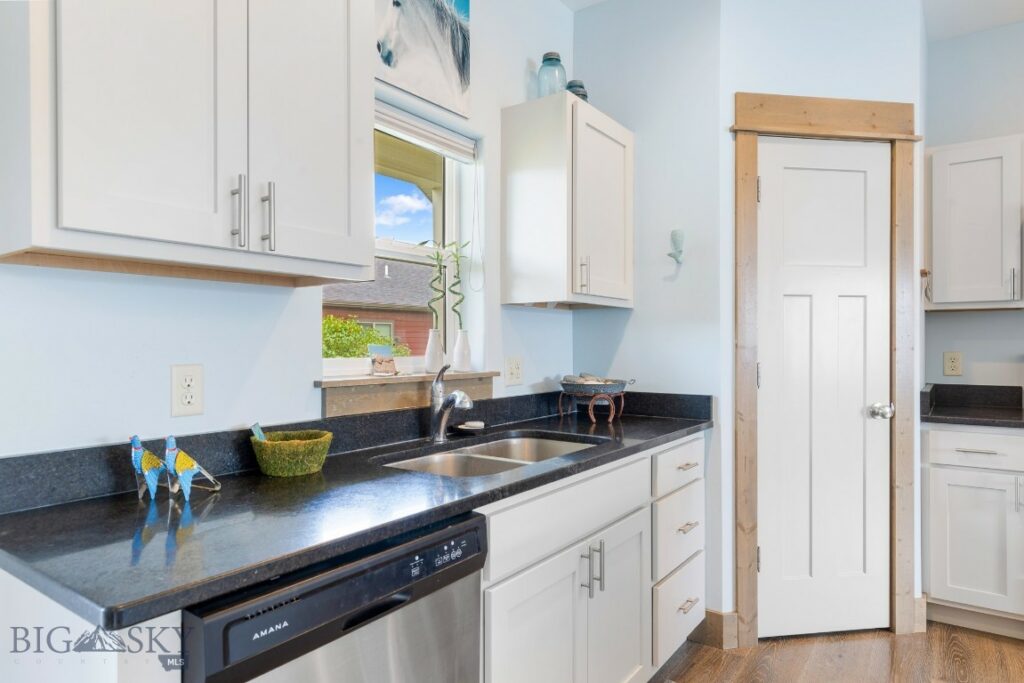 182 Snowy Owl Trail, Bozeman MT 59718