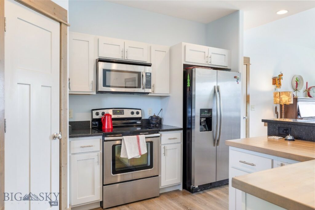 182 Snowy Owl Trail, Bozeman MT 59718