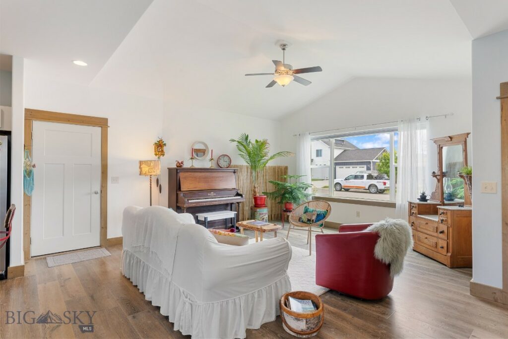 182 Snowy Owl Trail, Bozeman MT 59718