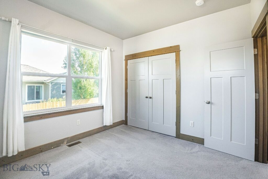 182 Snowy Owl Trail, Bozeman MT 59718