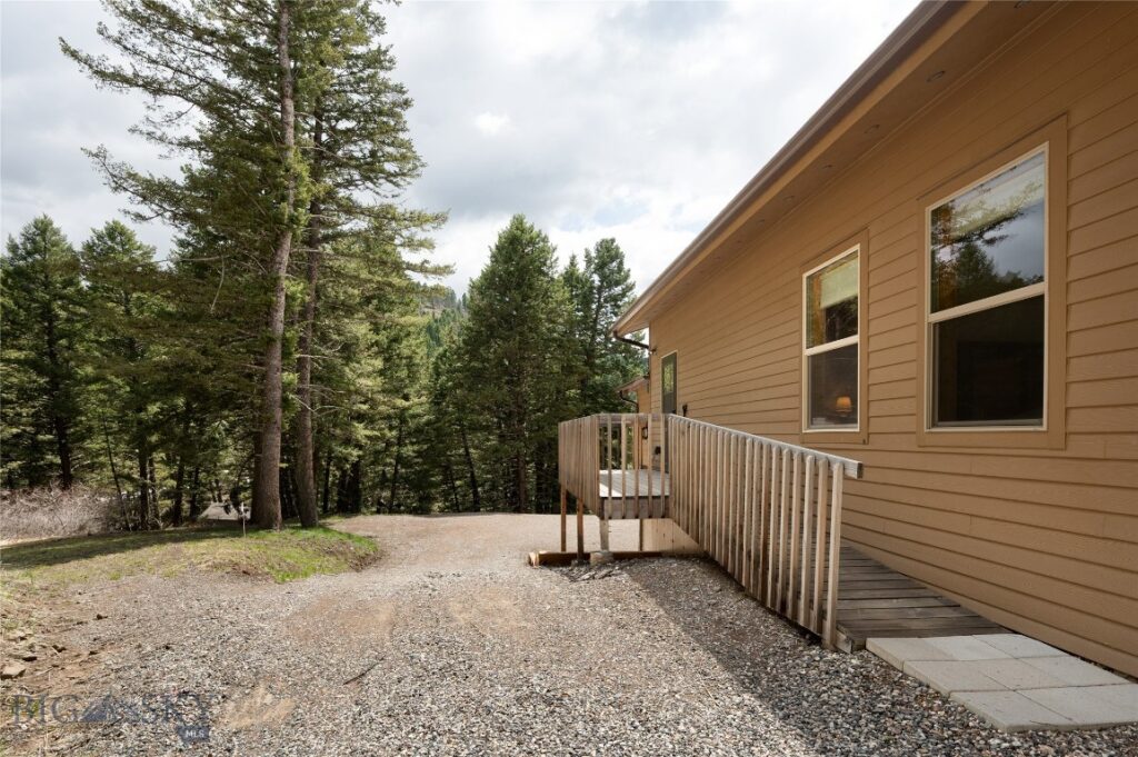 189 Quinn Creek Road, Bozeman MT 59715