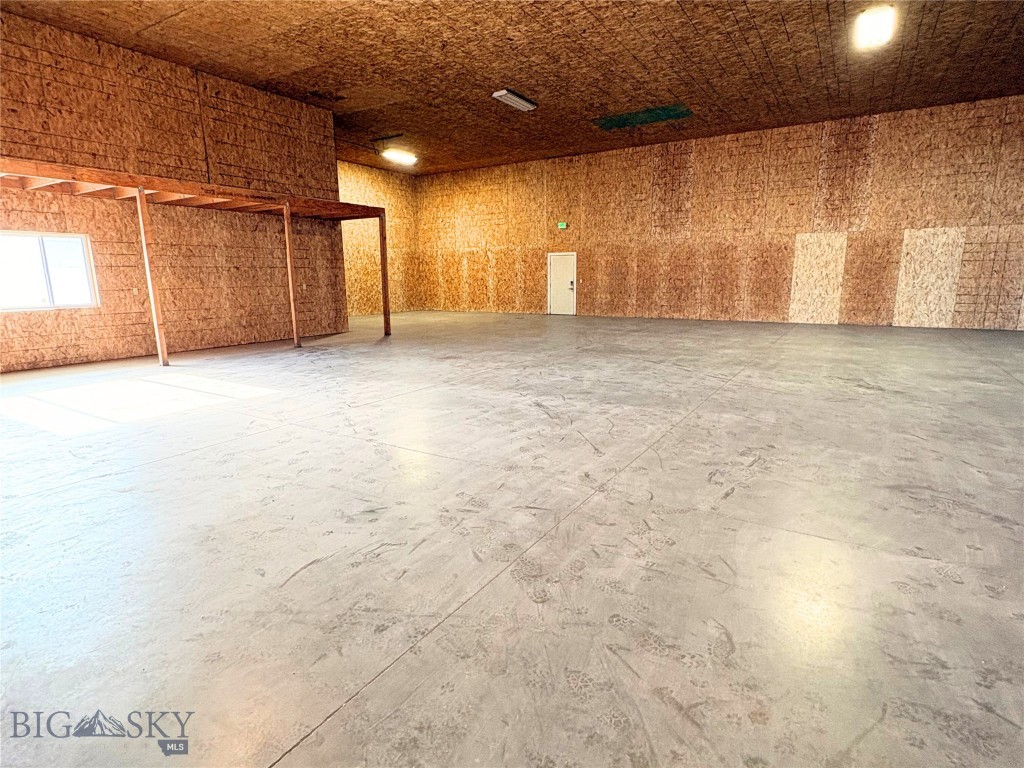 191 Village Center Lane, Bozeman MT 59718