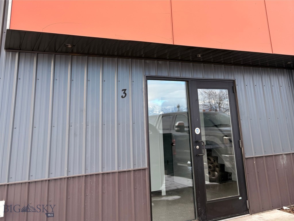 191 Village Center Lane, Bozeman MT 59718