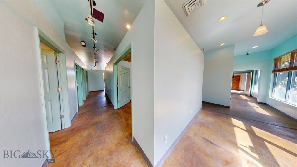 1910 N 22nd Avenue, Bozeman MT 59718