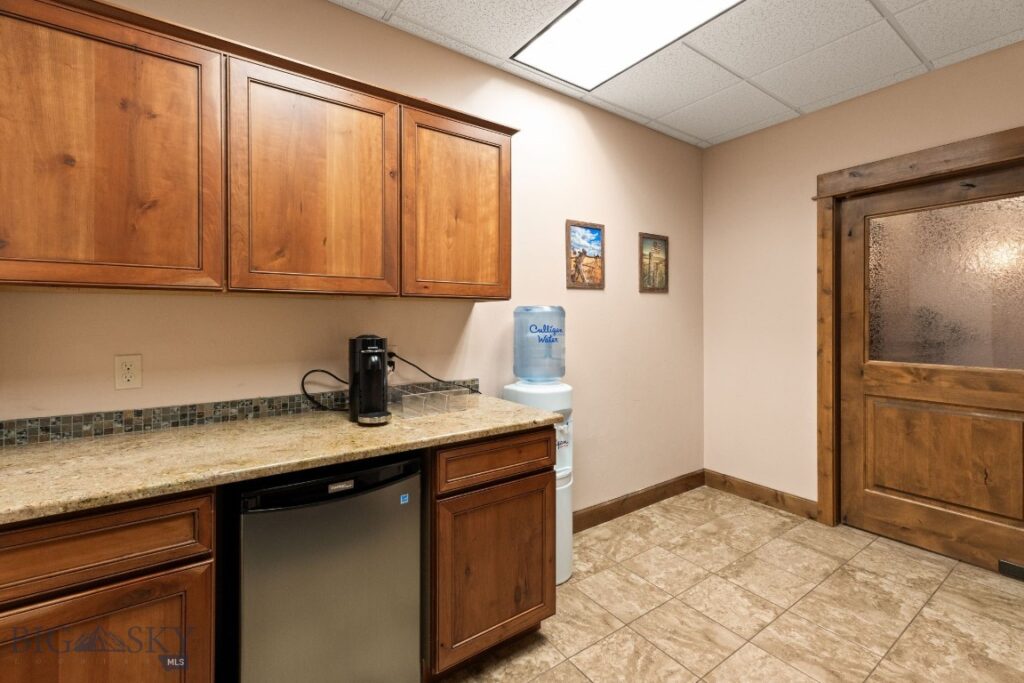 1940 W Dickerson, Bozeman MT 59718