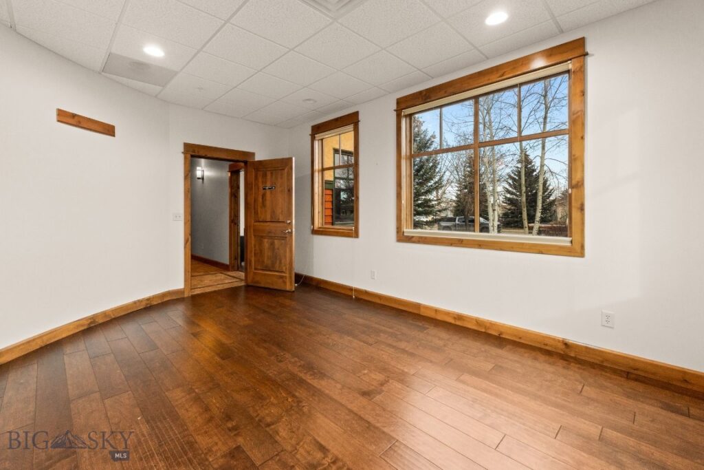 1940 W Dickerson, Bozeman MT 59718