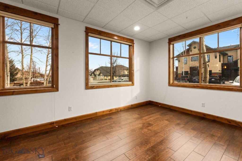 1940 W Dickerson, Bozeman MT 59718