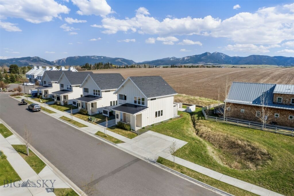 1952 Little Cottage Lane, Bozeman MT 59715