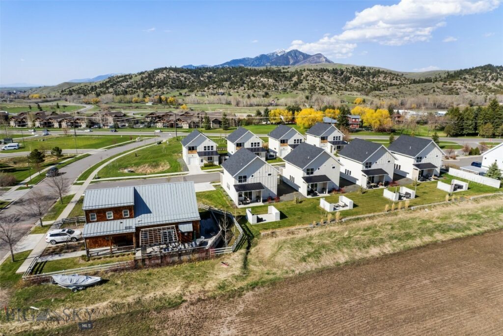 1952 Little Cottage Lane, Bozeman MT 59715