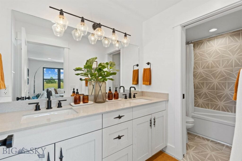 1956 Vaquero Parkway, Bozeman MT 59718