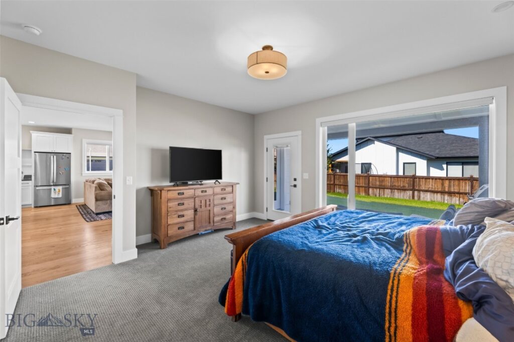 196 Arrow Peak Court, Bozeman MT 59718