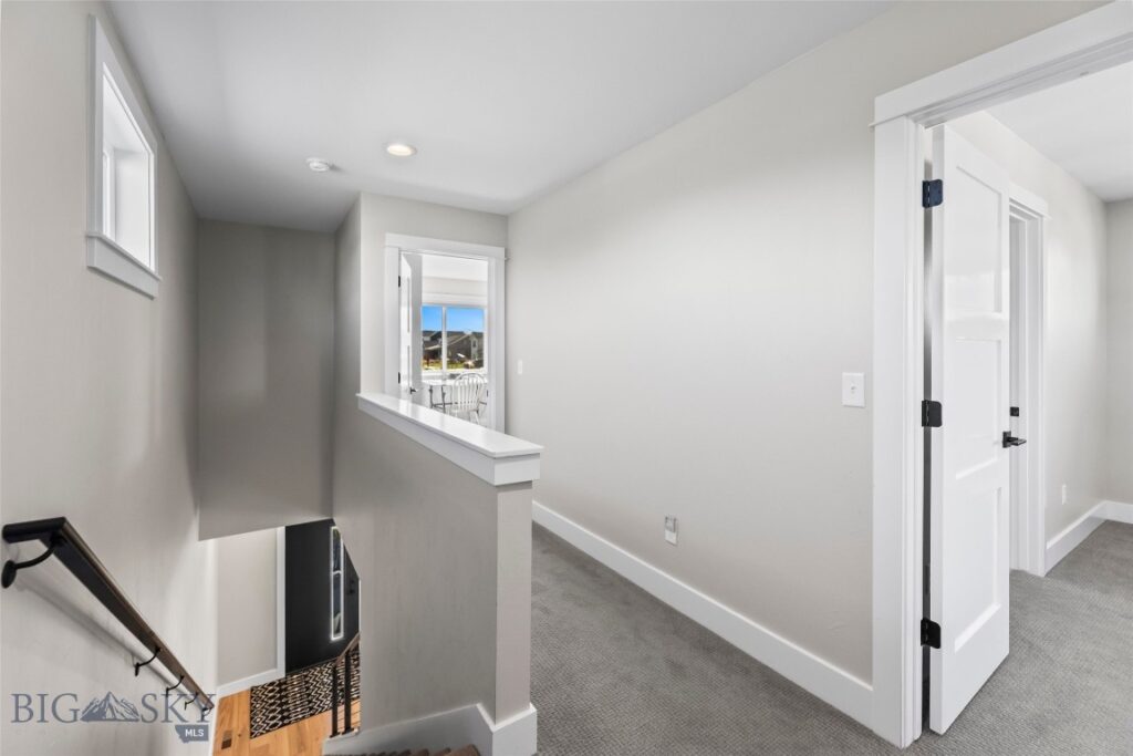 196 Arrow Peak Court, Bozeman MT 59718