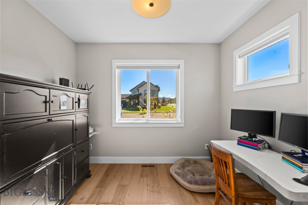 196 Arrow Peak Court, Bozeman MT 59718