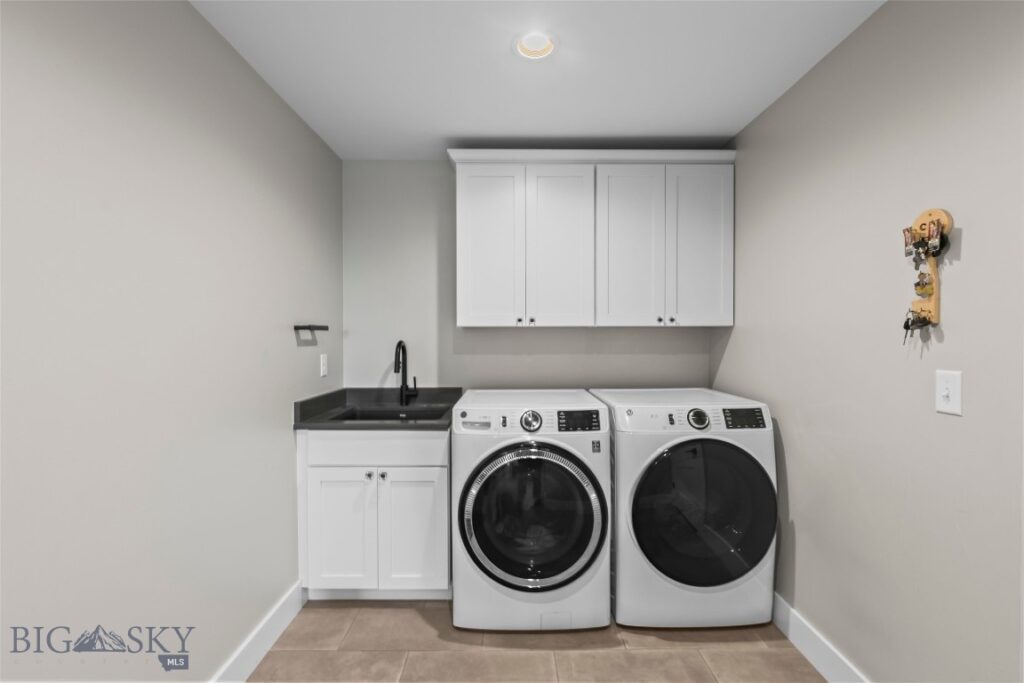 196 Arrow Peak Court, Bozeman MT 59718