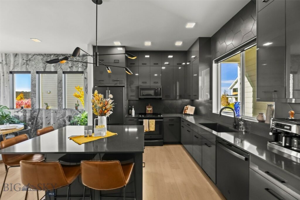 1964 Little Cottage Lane, Bozeman MT 59715