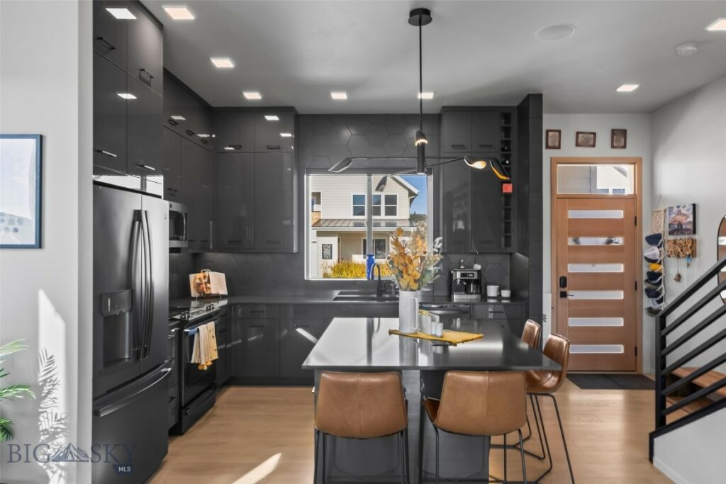 1964 Little Cottage Lane, Bozeman MT 59715